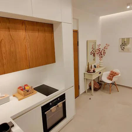 Elpis' Cozy & Luxury Apartment Athens Exterior photo